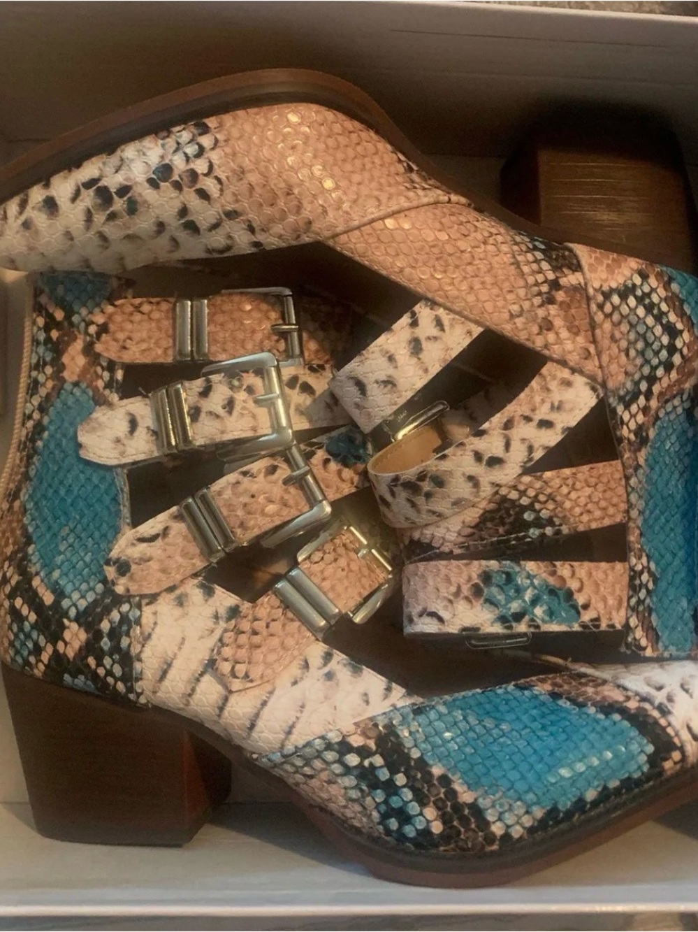 Snake skin booties - Picture 3 of 6